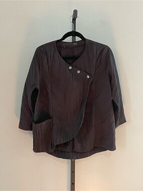 Porto San Francisco Black Crinkle Asymmetrical Blouse Top Size 2
